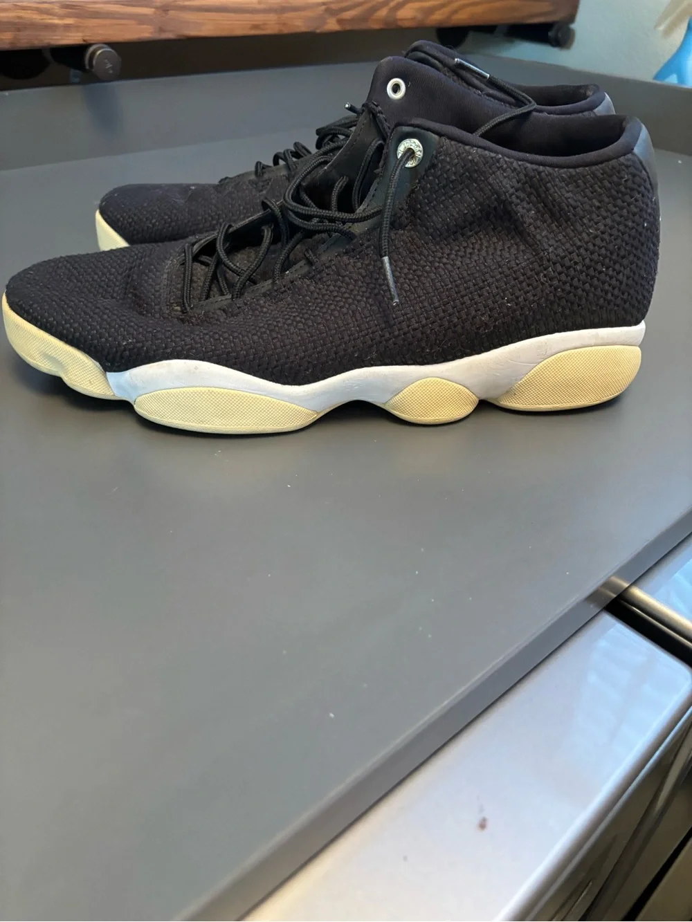 Air Jordan Horizon Low